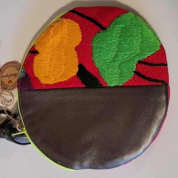 Handmade leather purse - Picture 6 of 9